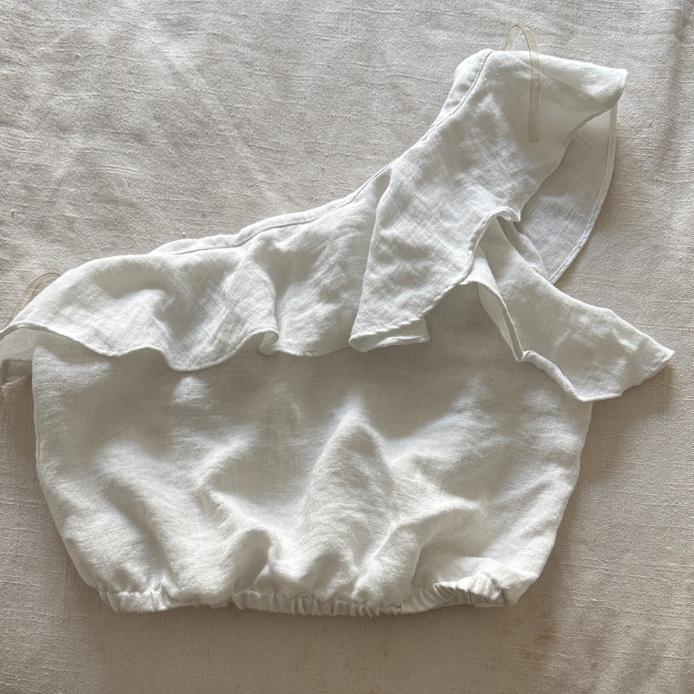 Cropped One-Shoulder Ruffle Top